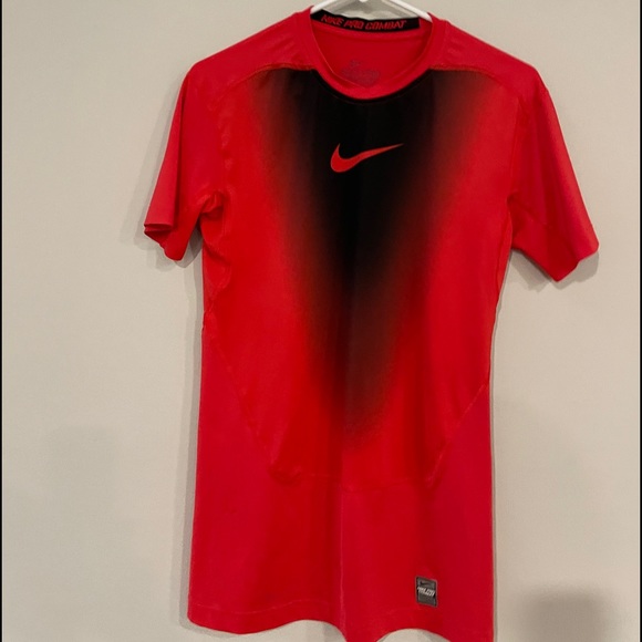 Nike Other - NIKE PRO COMBAT T-SHIRT 4-MEN, SIZE L (NWOT).